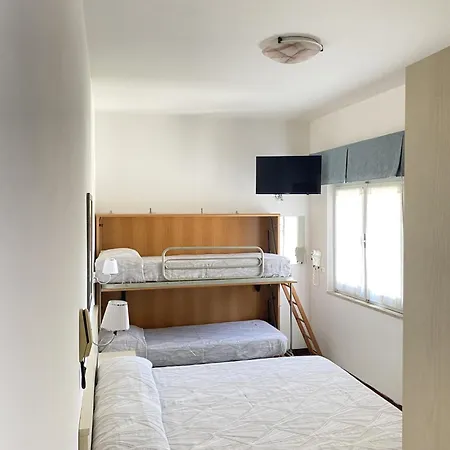 Ξενοδοχείο Hla Fenice 3*