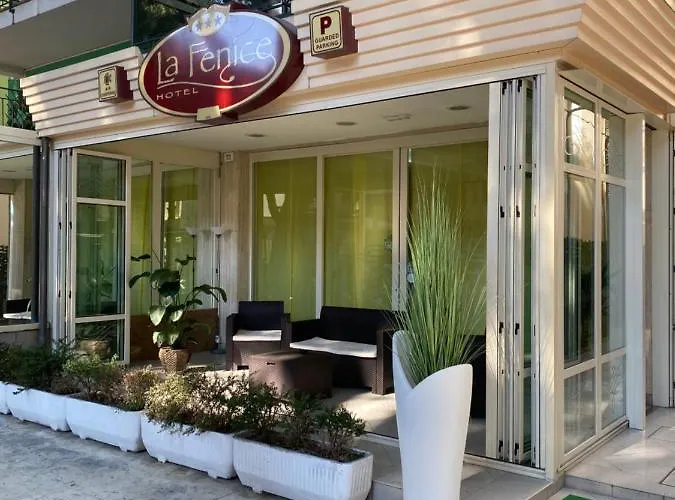 Hla Fenice Hotel 3*