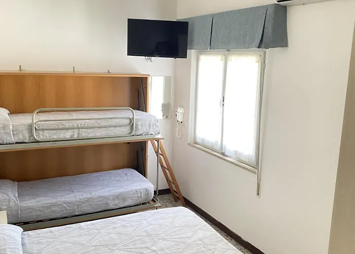 Hla Fenice Hotel