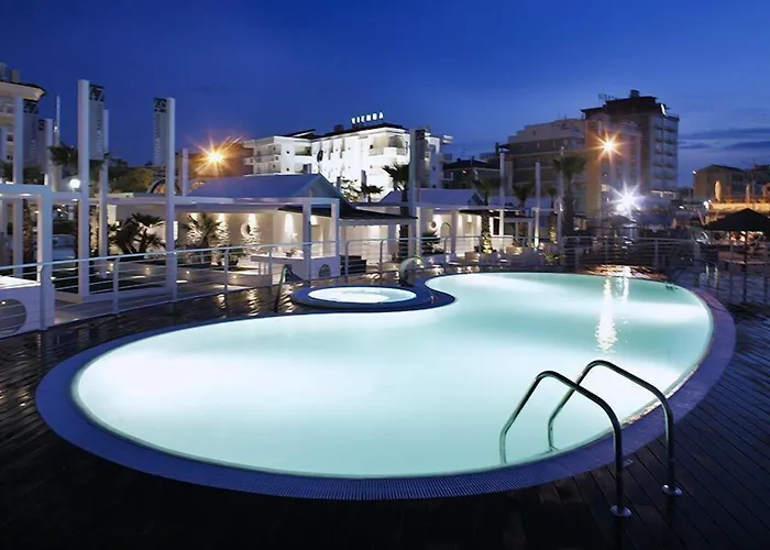 Hla Fenice Hotel