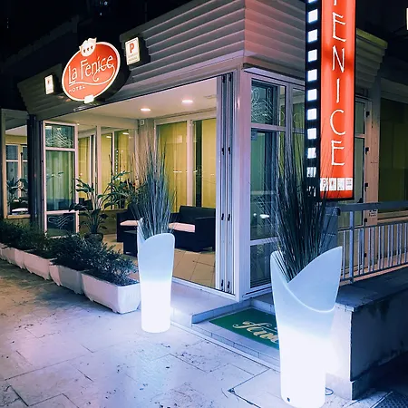 Hla Fenice 호텔 카톨리카