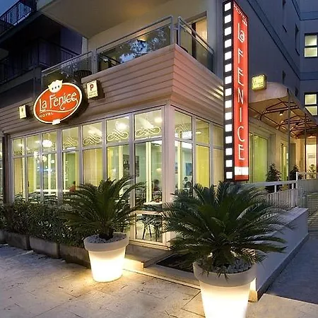 Hla Fenice Hotel 3*