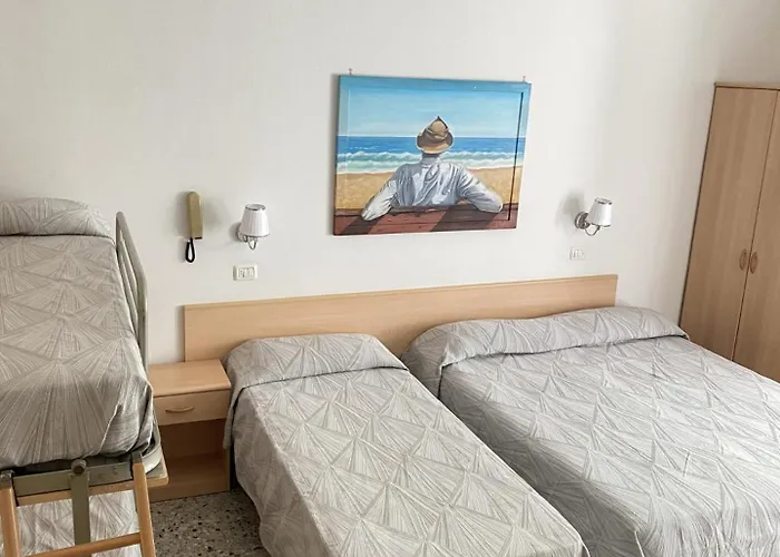 Hla Fenice 카톨리카